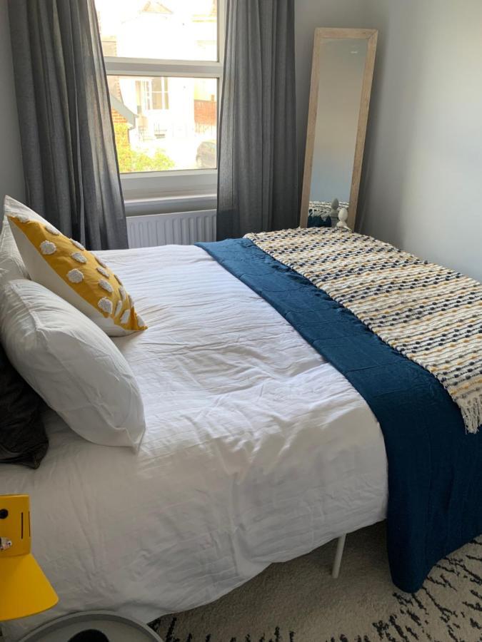 The Hideaway, Calm, Cozy, Dog Friendly Retreat Daire Cheltenham Dış mekan fotoğraf